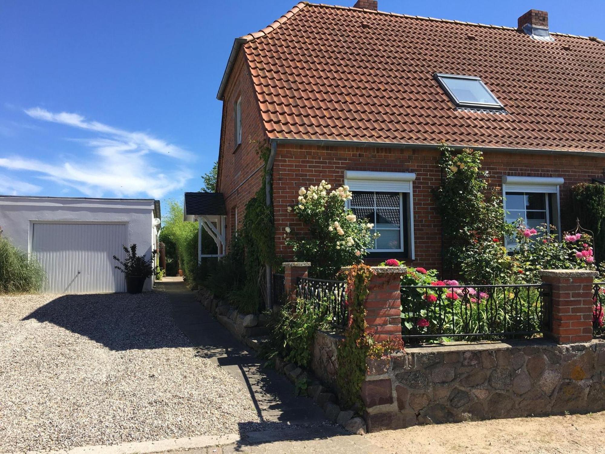 Holiday Home With Conservatory Dannau Buitenkant foto